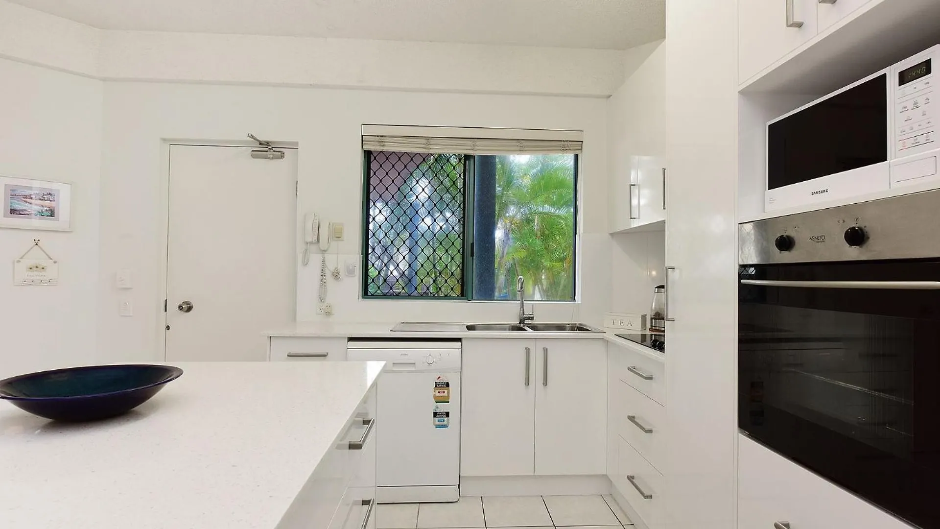 Appartamento Lindomare Unit 1, 11 Orvieto Tce, Kings Beach Caloundra